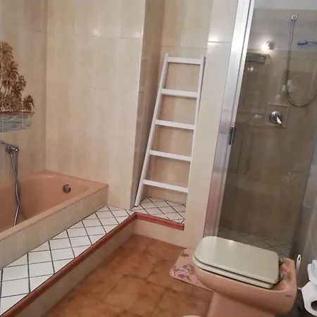 Circeo La Mola Guest house