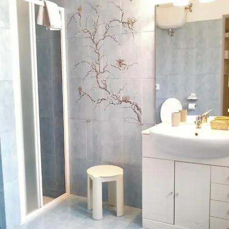 Circeo La Mola Guest house *
